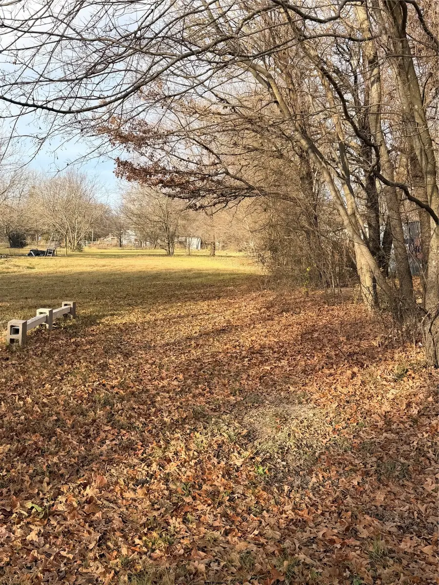 1013 Redoak Drive, West Tawakoni, TX 75474 - Image #2