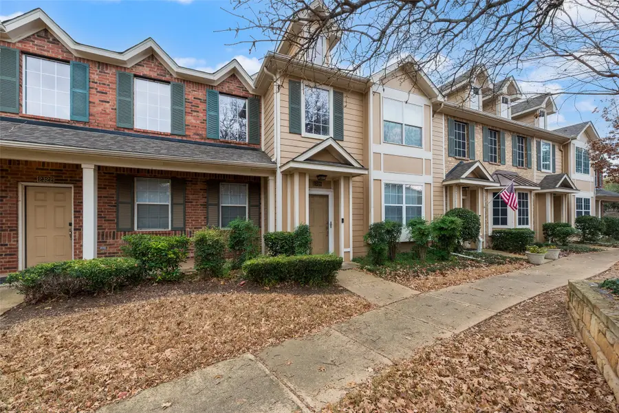 2320 Durango Ridge Drive, Bedford, TX 76021 - Image #2