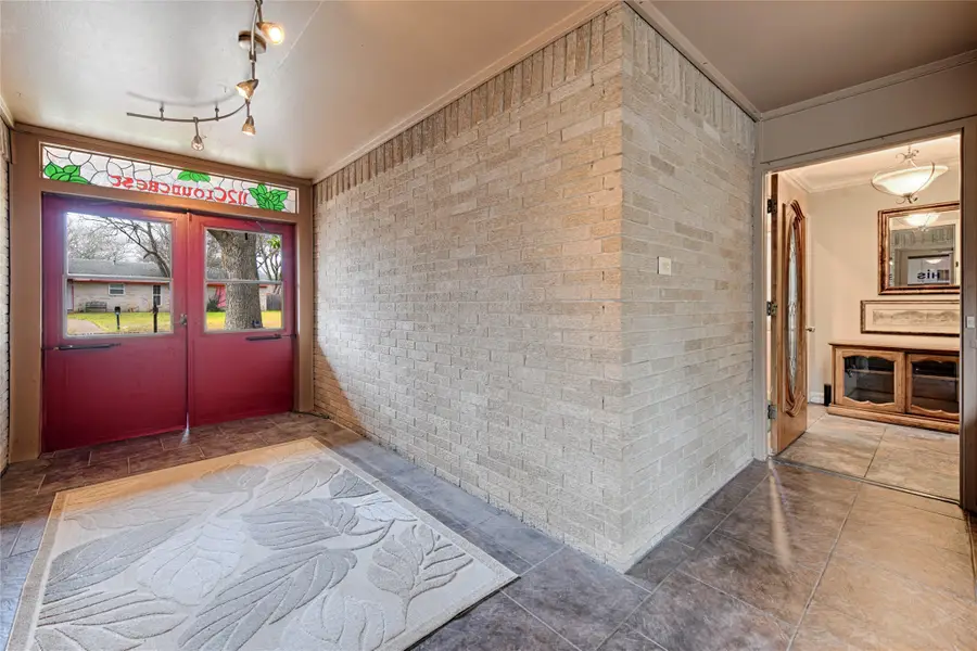 112 Cloudcrest Drive, Desoto, TX 75115 - Image #3