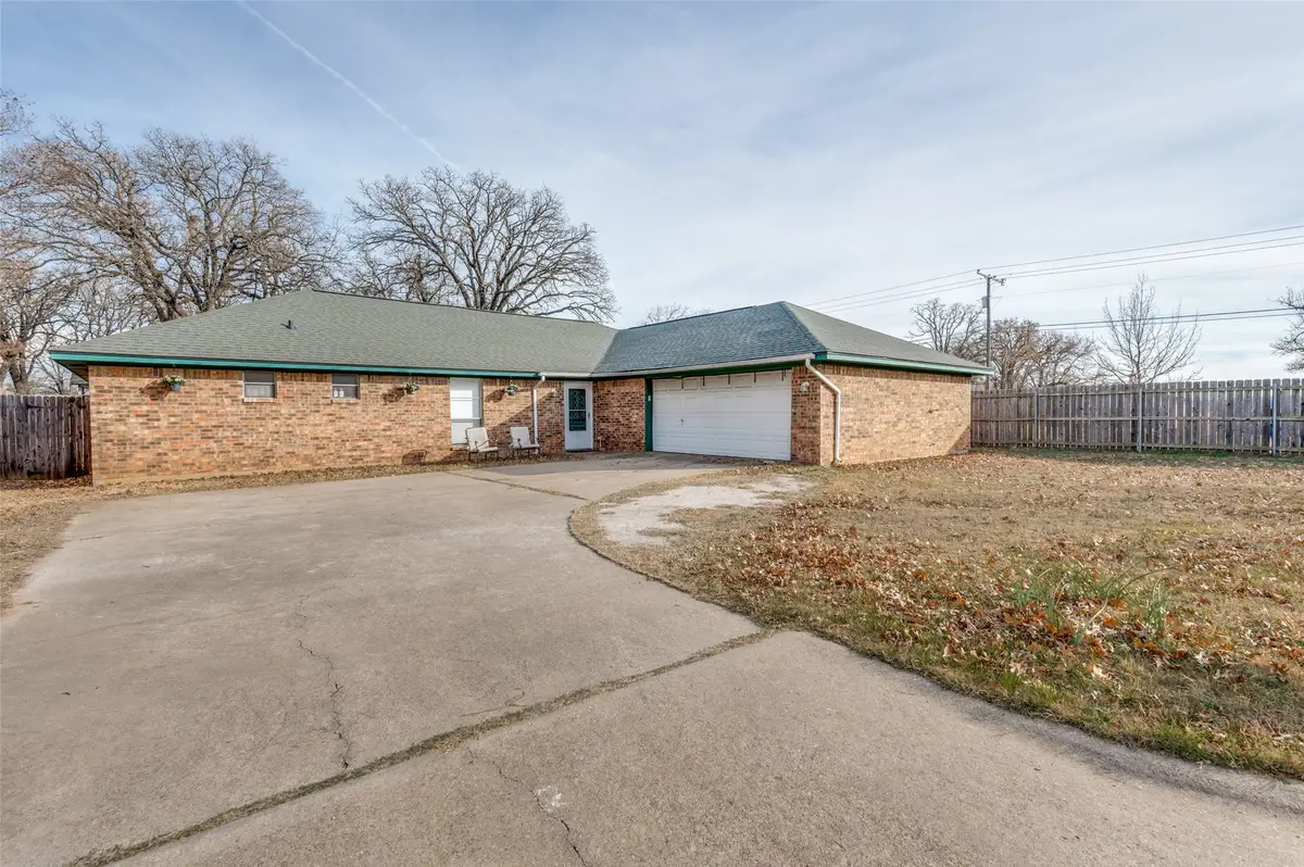 1509 Springbrook Street, Corinth, TX 76210 - Image #1