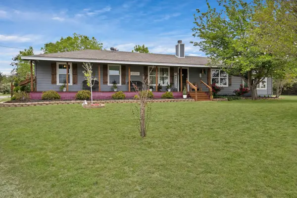 184 Wildflower Trail, Weatherford, TX 76087