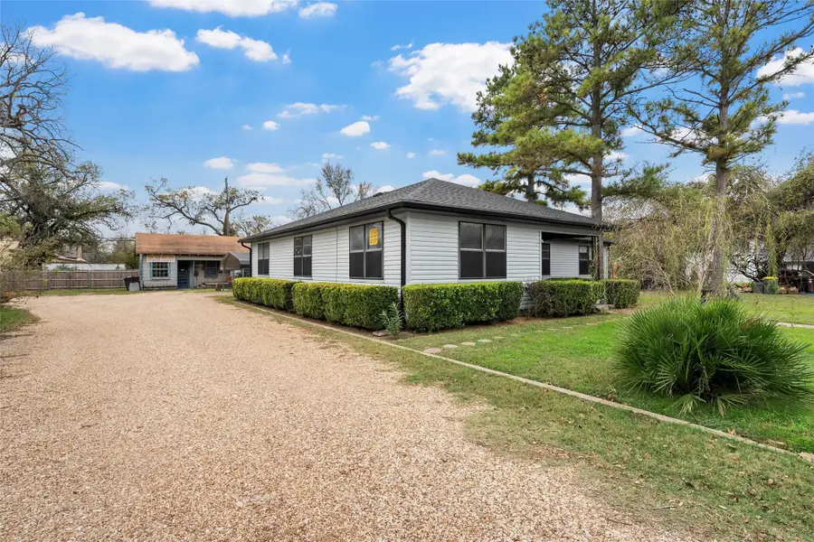 416 Capps Street, Marlin, TX 76661 - Image #2