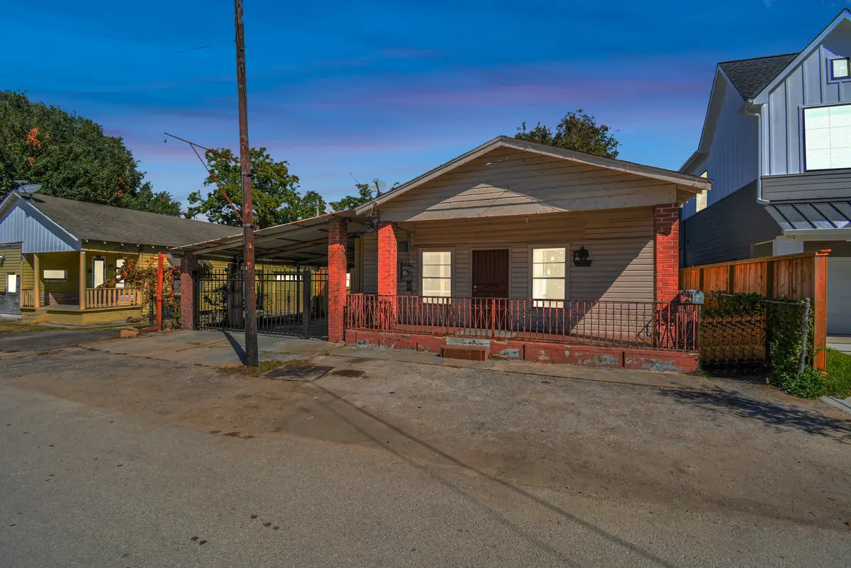 2705 & 2707 S Fox Street, Houston, TX 77003 - Image #1