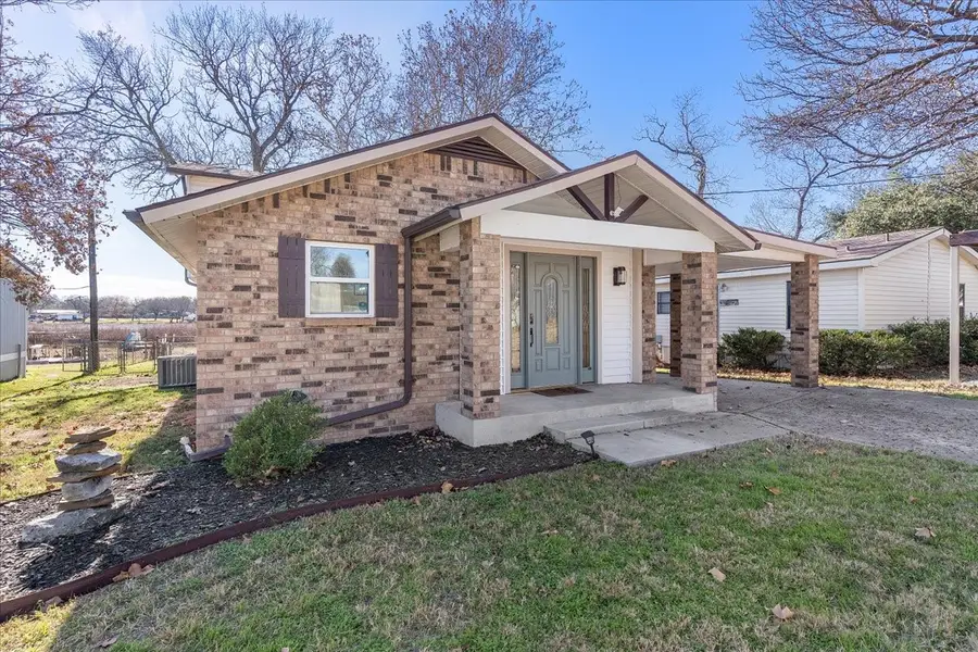 6837 Briar Road, Azle, TX 76020 - Image #2