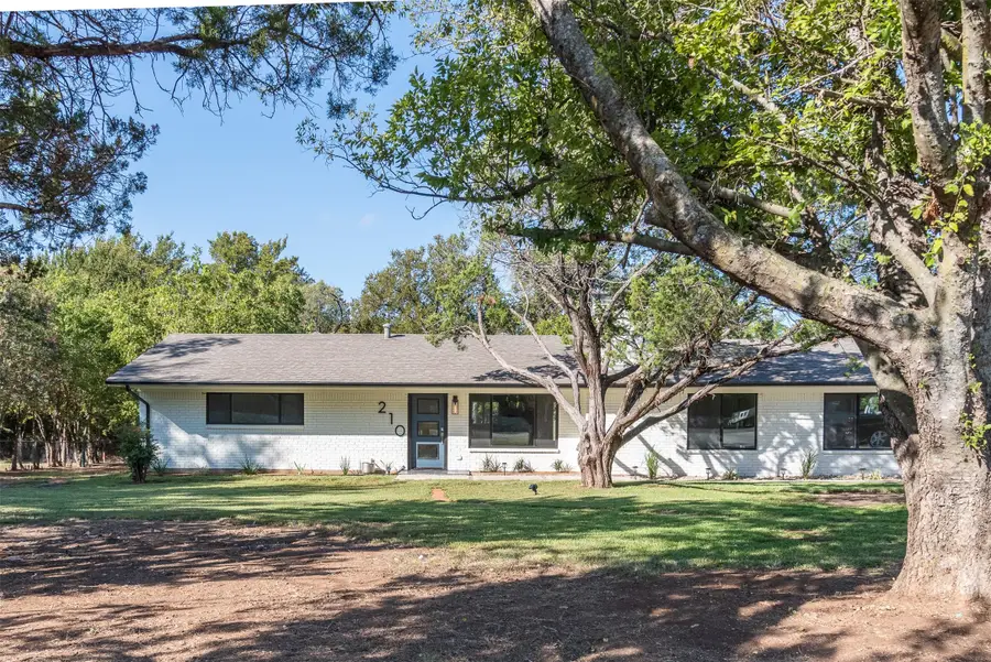 210 Davis Road, Granbury, TX 76049 - Image #2