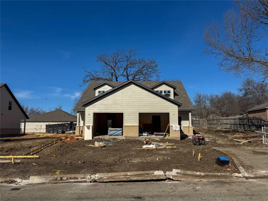 417/ 419 W Dulin Street, Sherman, TX 75090 - Image #2