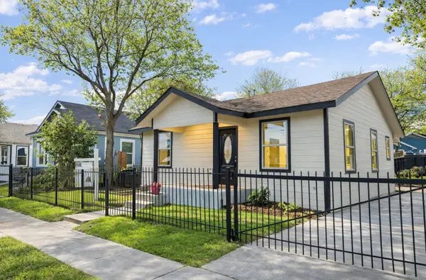 1220 E Bessie Street, Fort Worth, TX 76104