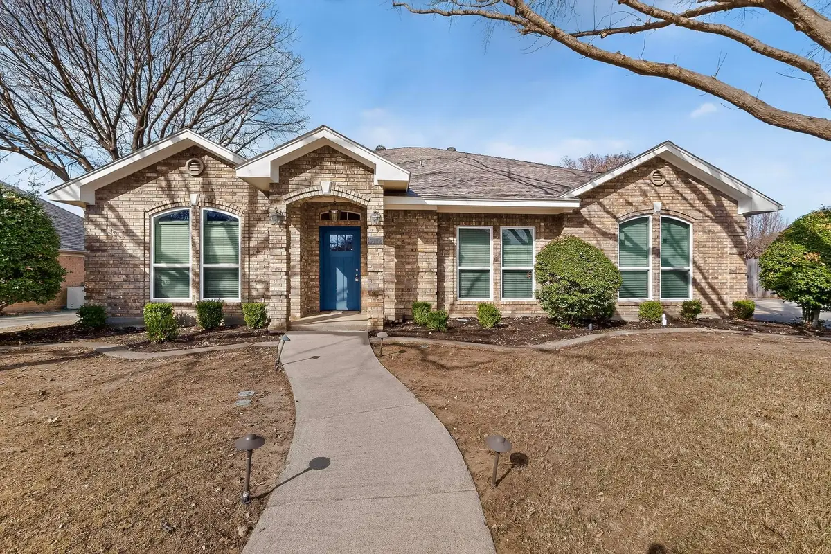 5113 Alexander Drive, Flower Mound, TX 75028 - Image #1