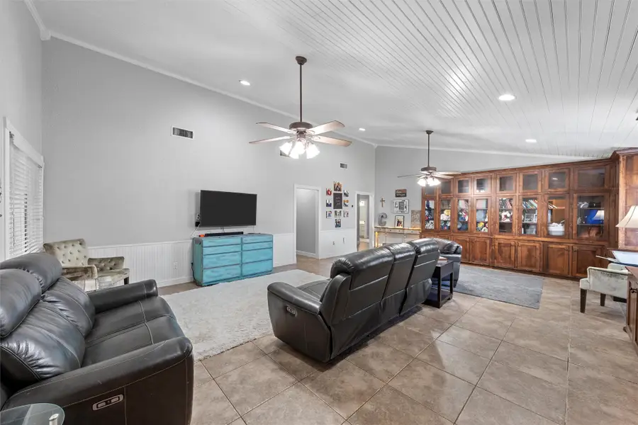 206 Navajo Trail, Gatesville, TX 76528 - Image #3