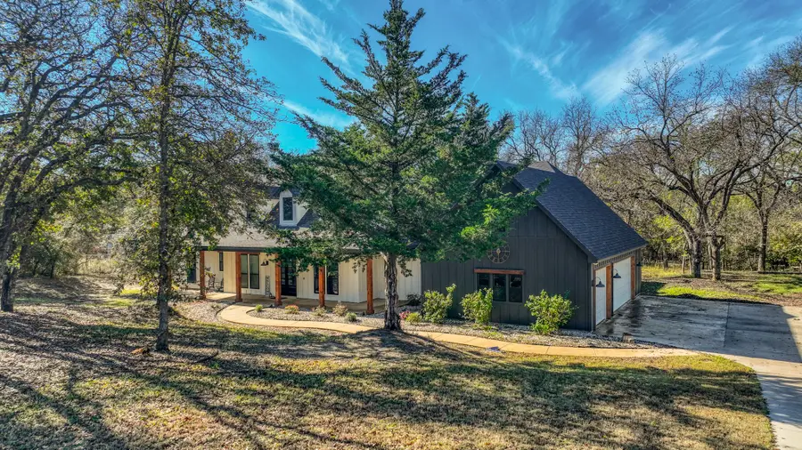 374 Glade Valley Road, Azle, TX 76020 - Image #3