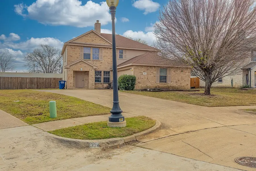 332 Bob White Drive, Red Oak, TX 75154 - Image #2