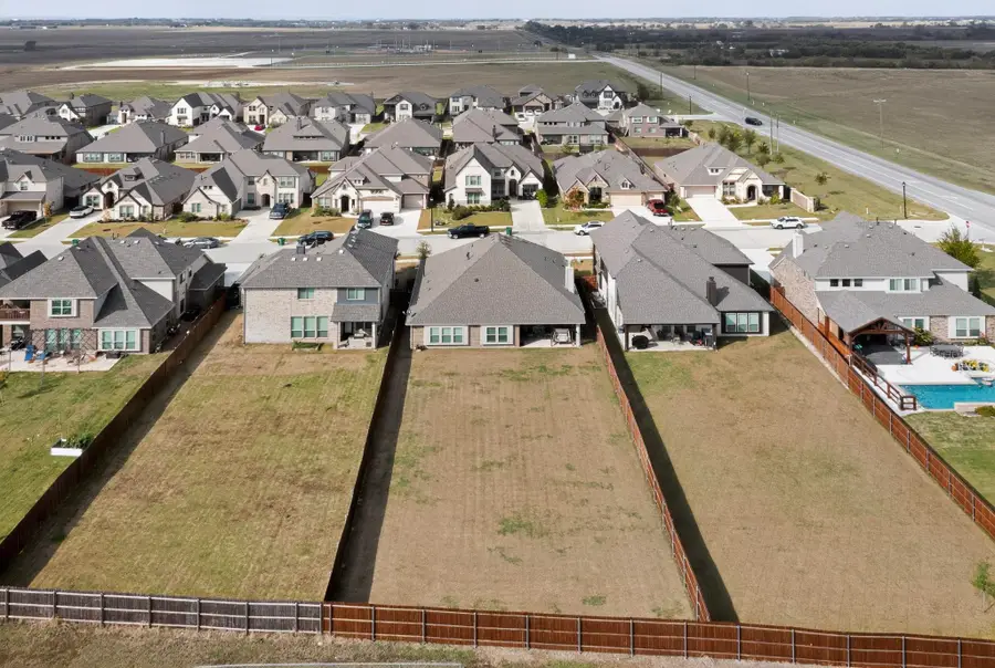205 Lakewood Lane, Ponder, TX 76259 - #3