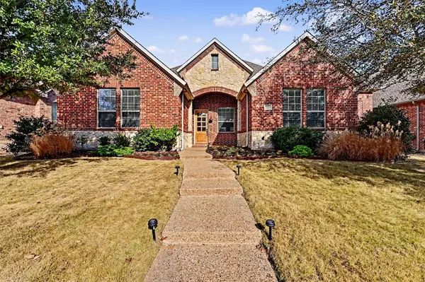 3605 Meadow Bluff Lane, Sachse, TX 75048