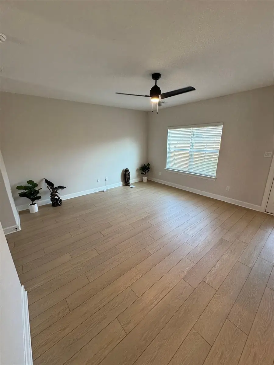 1205 Ginsburg Lane, Princeton, TX 75407 - Image #2