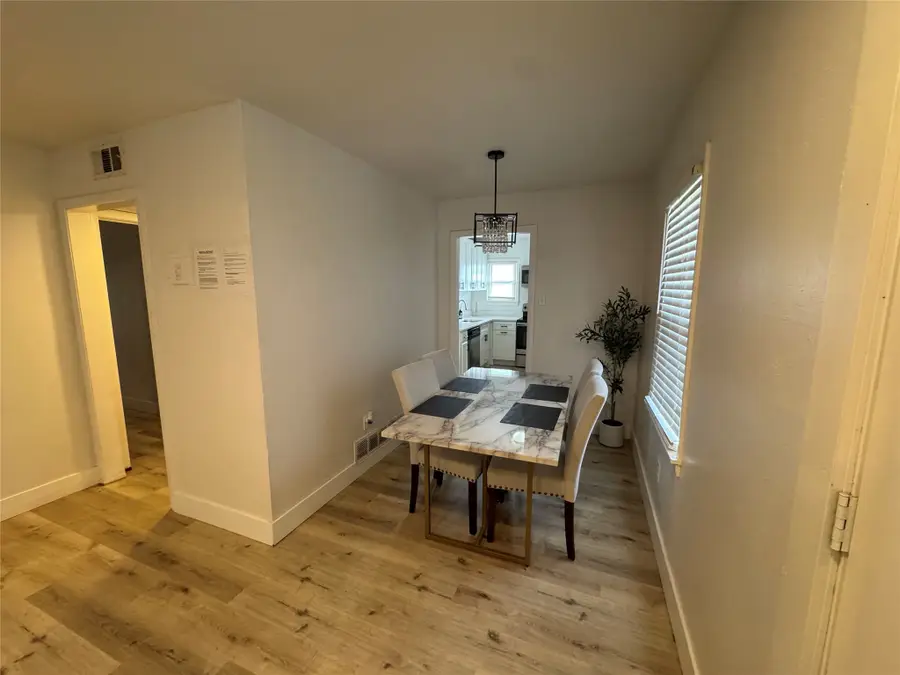 1113 Roosevelt Street, Arlington, TX 76011 - Image #3