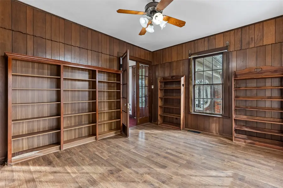 2203 Walworth Street, Greenville, TX 75401 - #3