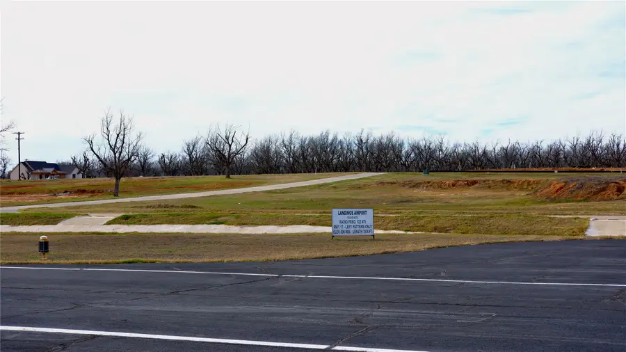 1700 Cirrus Loop, Granbury, TX 76049 - #2