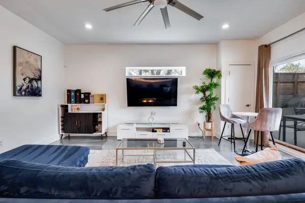 130 S Cisco Street, Dallas, TX 75246