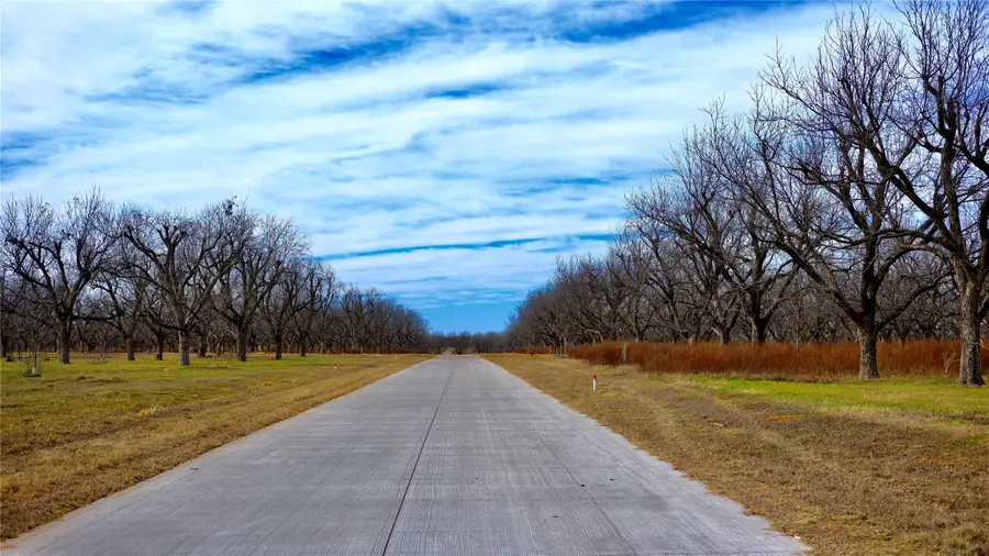 1625 Earhart Drive, Granbury, TX 76049 - #3