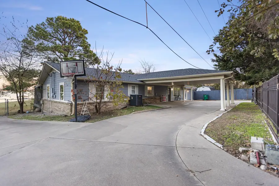 327 Nob Hill Lane, Seven Points, TX 75143 - #2