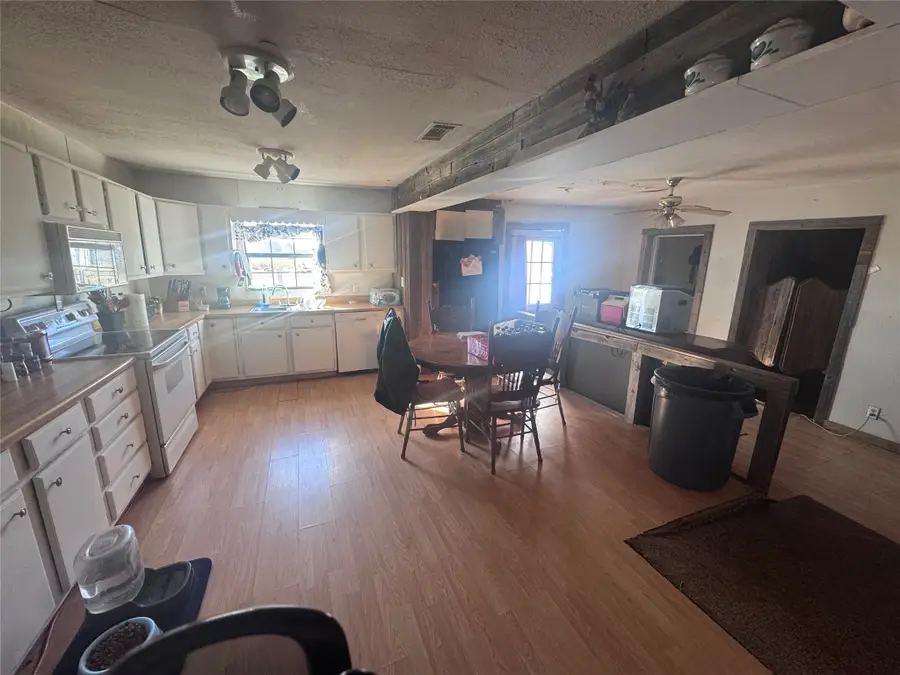 6305 W State Highway 243, Canton, TX 75103 - #2