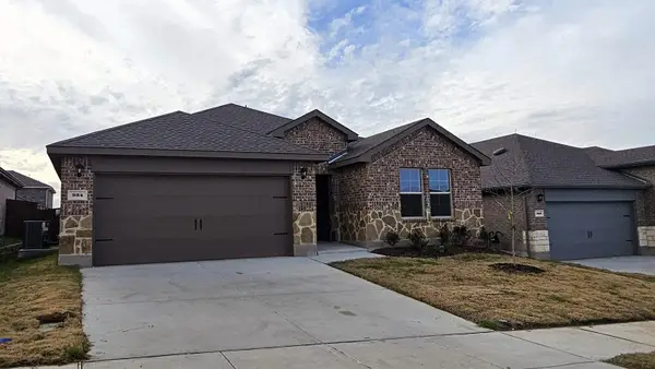 934 Newport Drive, Ferris, TX 75125