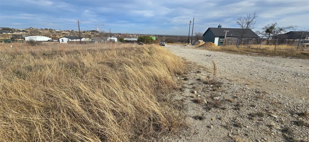 106 Sparrow, Azle, TX 76020 - Image #1