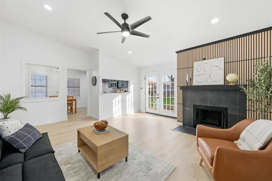 405 Justice Street, Cedar Hill, TX 75104 - Image #2