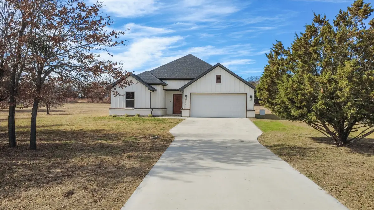 116 Grey Hound Lane, Poolville, TX 76487 - Image #1