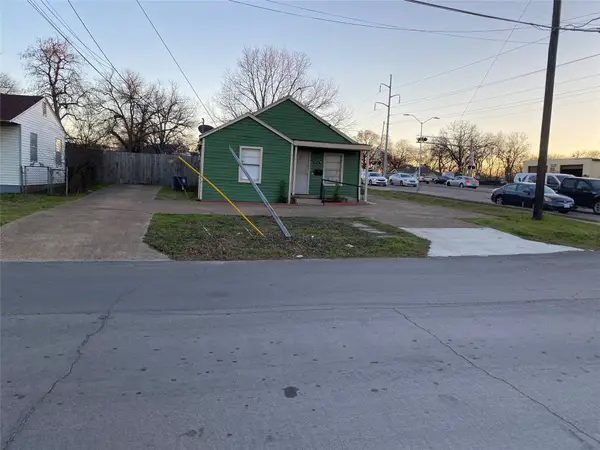 7002 Red Bud Drive, Dallas, TX 75227