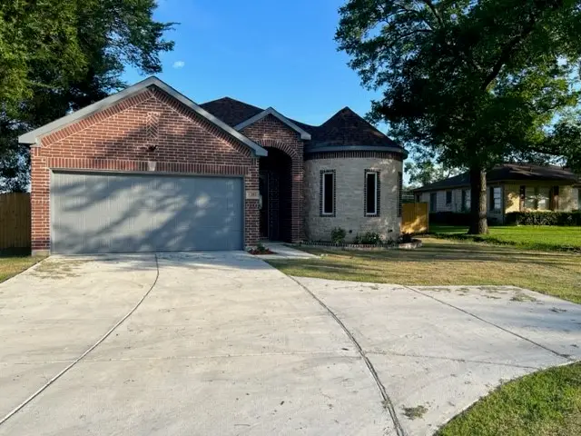 1202 Commerce Drive, Greenville, TX 75401 - Image #1