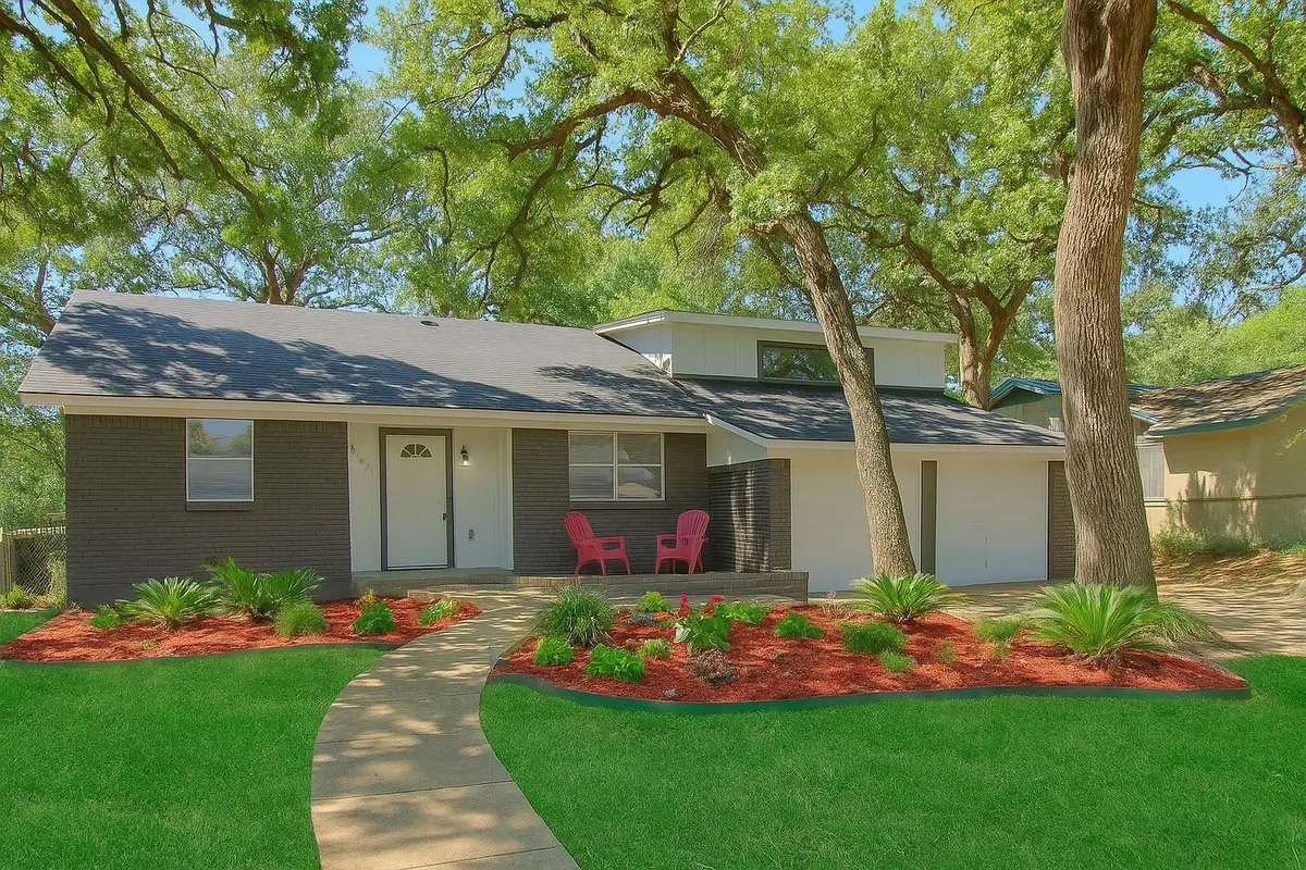 3508 Falcon Drive, Forest Hill, TX 76119 - Image #1