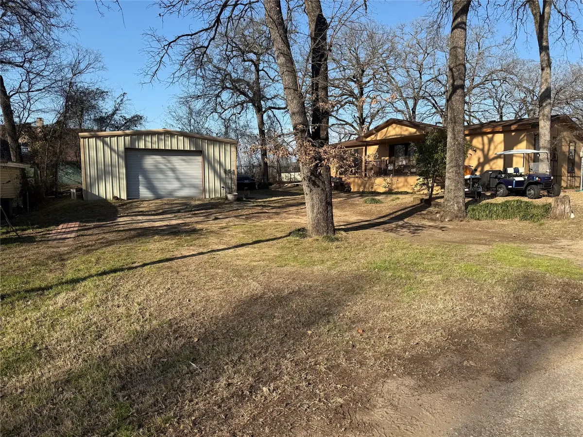 144 Tanglewood Drive, Mabank, TX 75156 - Image #1