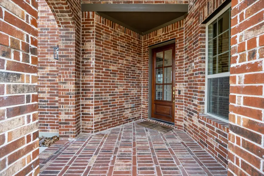 609 Bordeaux Drive, Rockwall, TX 75087 - Image #2