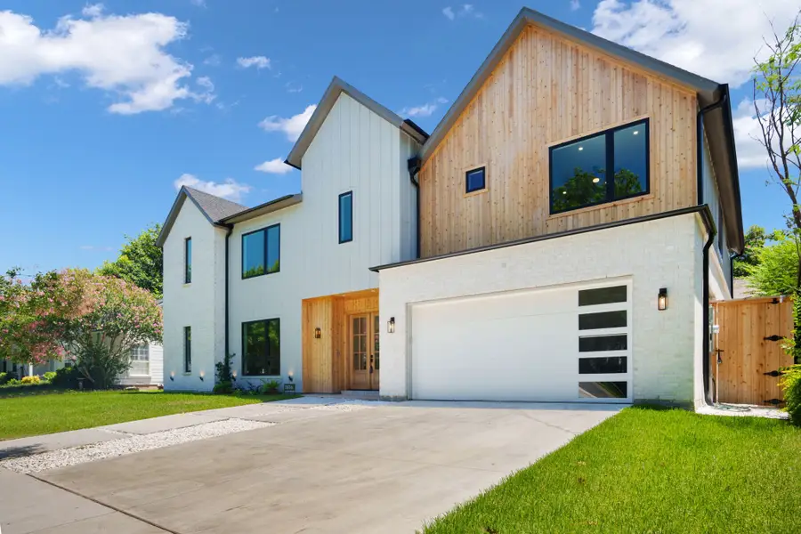 5836 Kenwood Avenue, Dallas, TX 75206 - Image #2