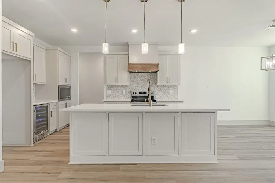 5812 Belaire Circle, Granbury, TX 76048 - #3