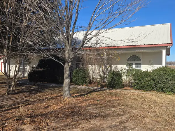 700 County Road 408, Comanche, TX 76442