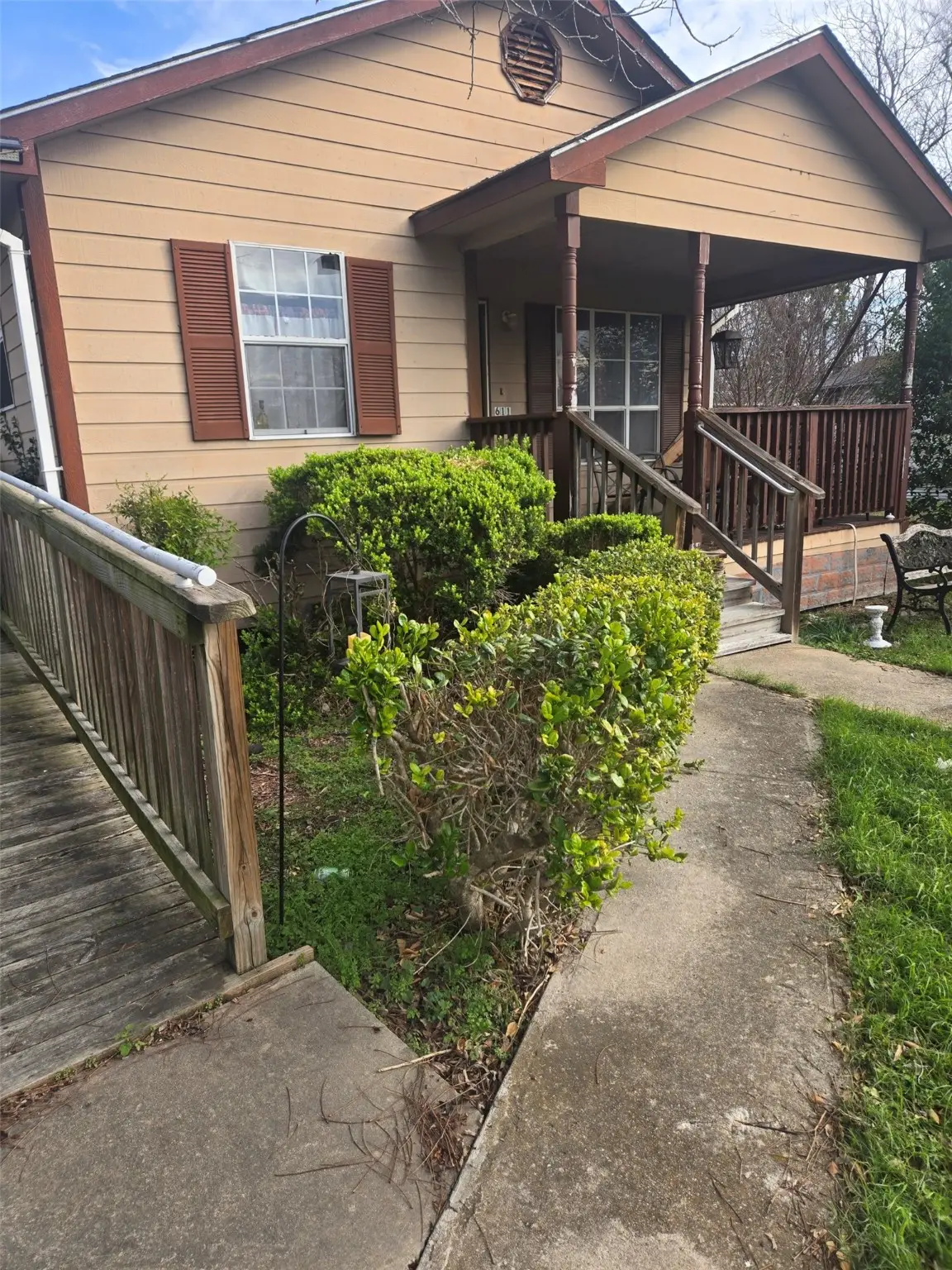 611 Maple Street, Taylor, TX 76574 - Image #1