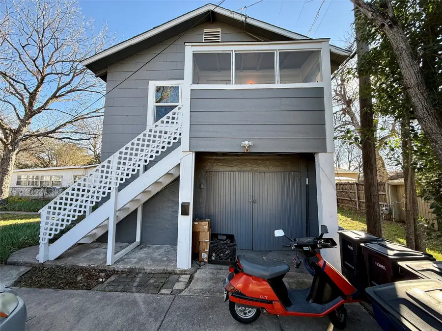 2600 Frazier Avenue, Fort Worth, TX 76110 - Image #3