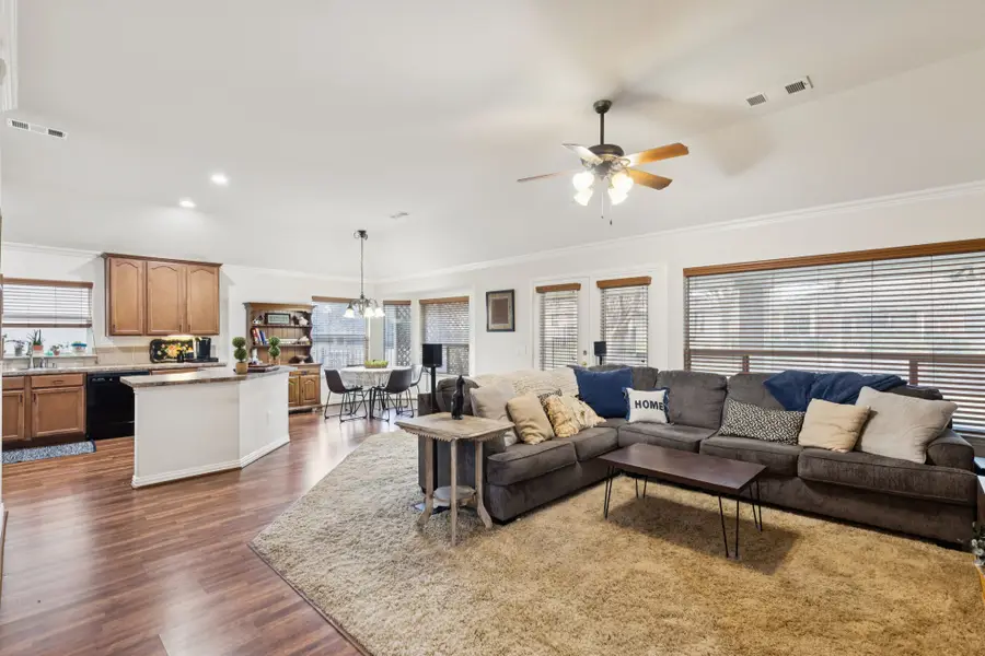 9600 Applewood Trail, Denton, TX 76207 - Image #3