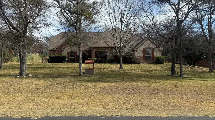 128 Rustling Elm Way, Azle, TX 76020 - Image #2