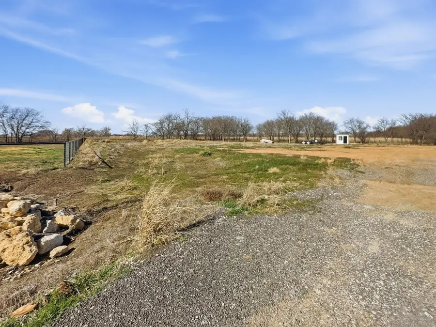 11106 Fm 1173, Krum, TX 76249 - Image #2