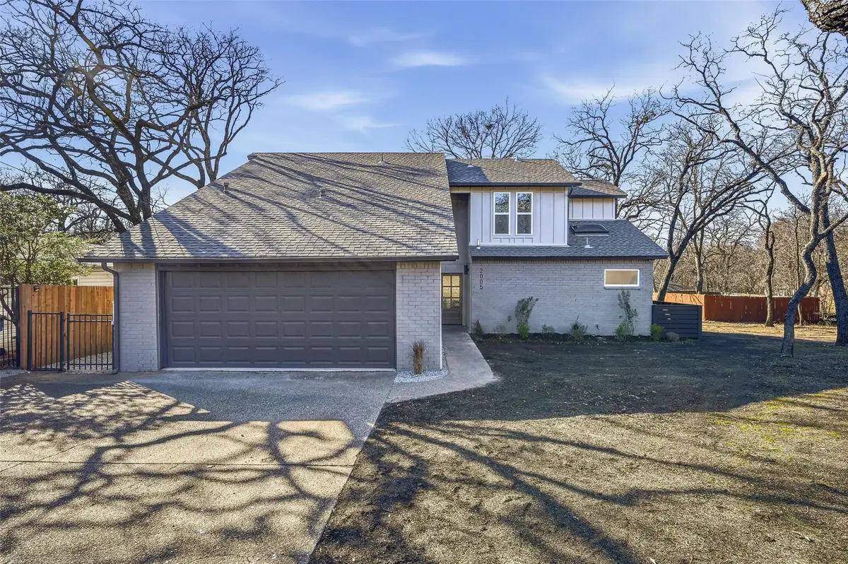 2005 Shoreline Drive, Flower Mound, TX 75022 - Image #1