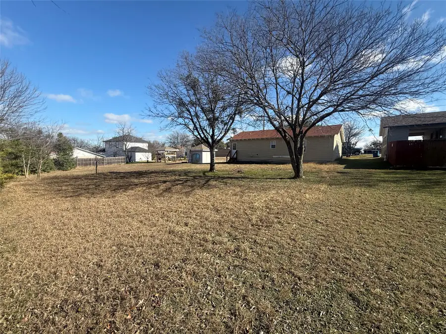 223 Church Street, Desoto, TX 75115 - #2