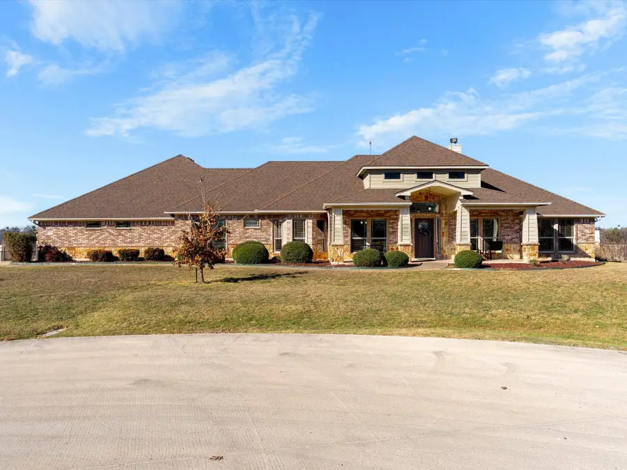 1311 Roe Helm Circle, Rhome, TX 76078 - #2