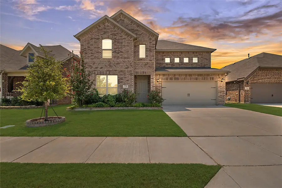 3720 Trillium Drive, Fort Worth, TX 76244 - Image #2
