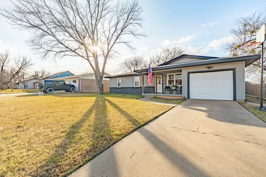 220 Davis, Stephenville, TX 76401 - #3