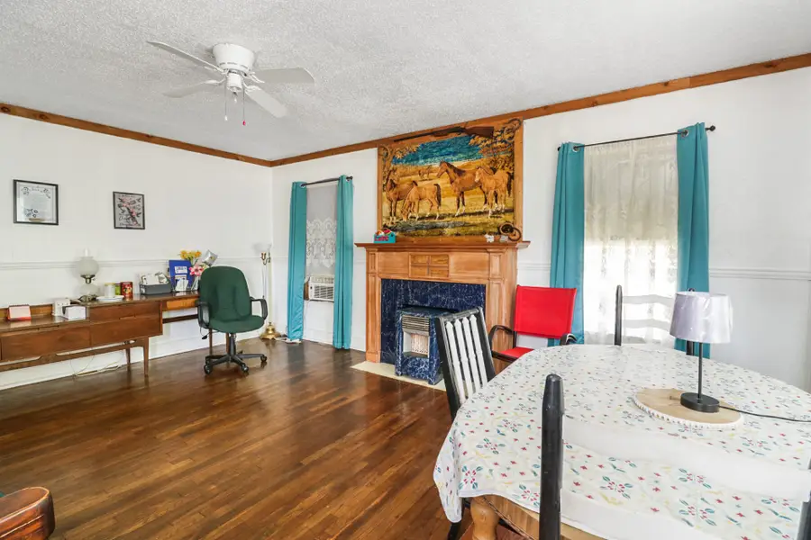 605 W Walnut Street, Coleman, TX 76834 - Image #3