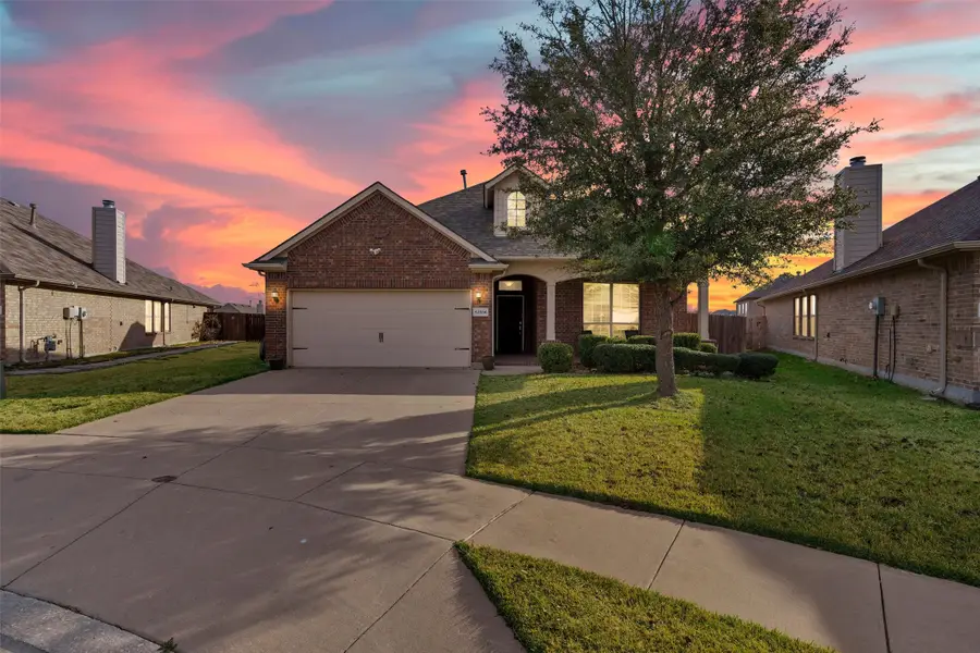 12836 Hidden Valley Court, Fort Worth, TX 76177 - Image #2