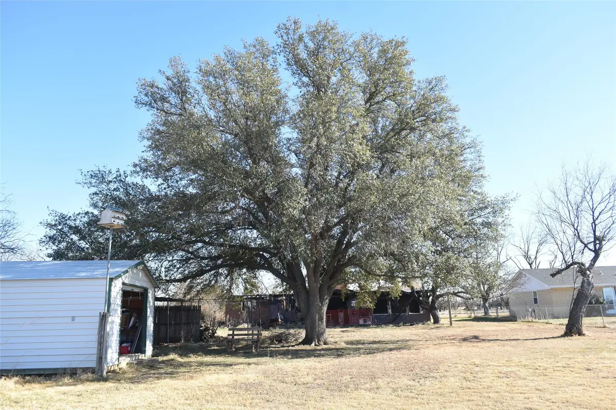 4230 Cr 206, Breckenridge, TX 76424 - #1